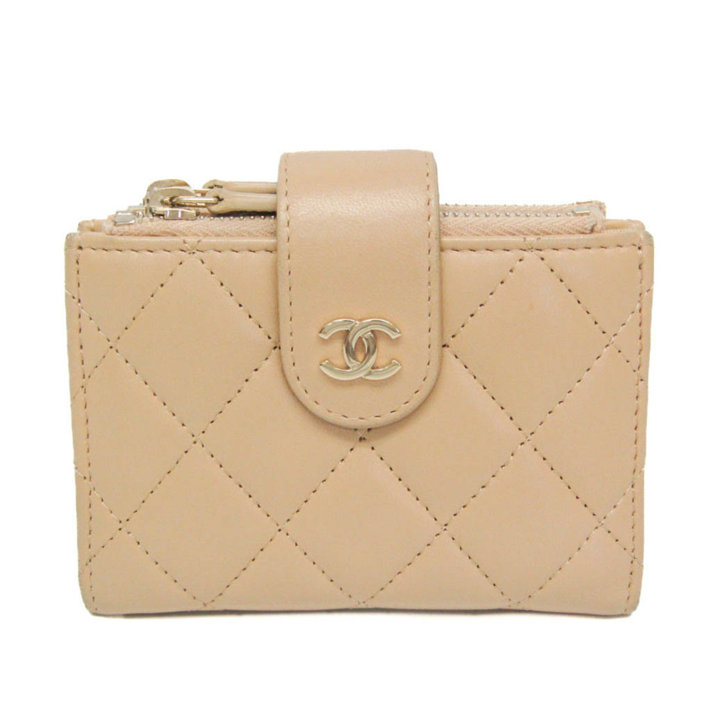 CHANEL Cream Leather Wallet